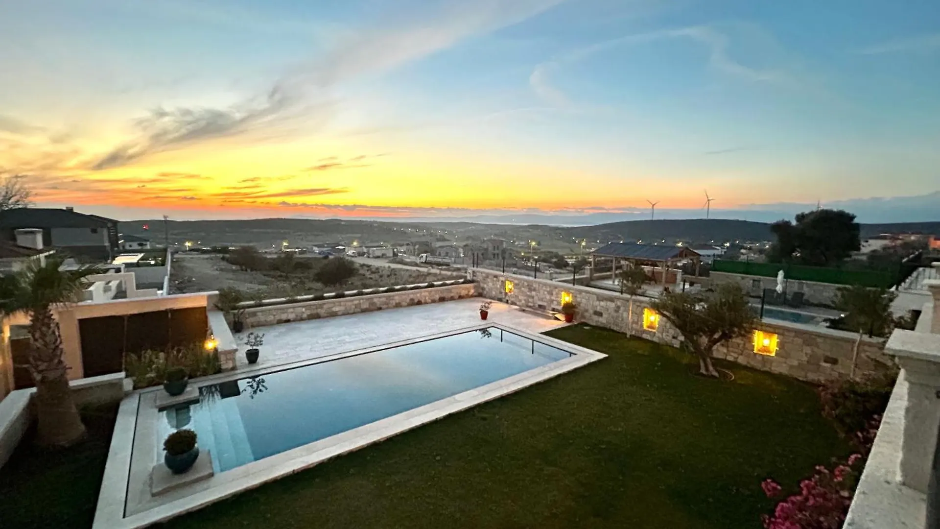 Villasunset With Sea, Chios And Sunset View Cesme